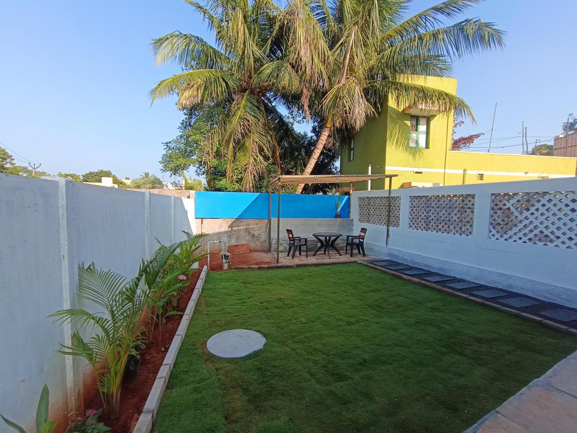 Sk Villa Homestay Puduccseri Kültér fotó